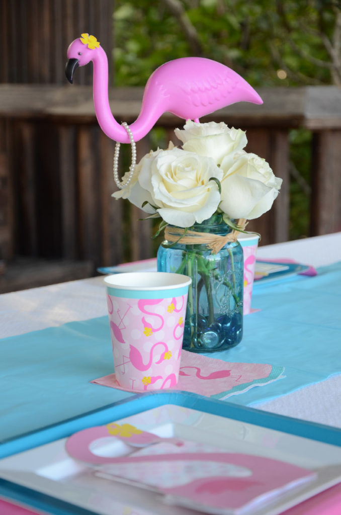 Happy Family Blog - Flamingo Party