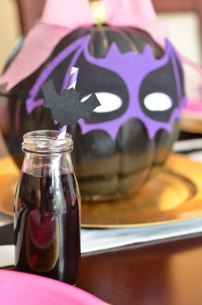 Bats + Bows Halloween Party by Happy Family Blog