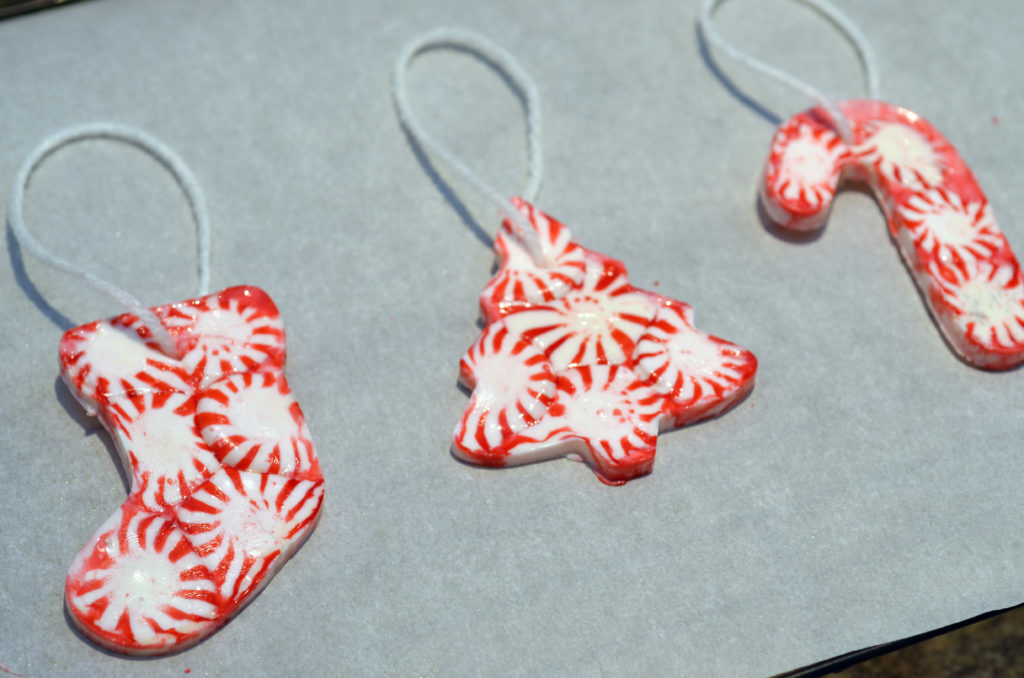 DIY Peppermint Holiday Decor by Happy Family Blog, diy peppermint ornament, peppermint candy christmas ornaments, peppermint christmas tree decorations, candy ornaments, candy ornaments diy, candy ornaments craft, candy ornaments homemade, candy ornaments for Christmas, candy ornaments to make, candy ornaments safe to eat off the tree, peppermint ornaments, peppermine ornament recipe, peppermint ornaments craft, peppermint ornaments christmas, peppermine ornaments to make, pepermine ornaments DIY, peppermint ornaments instructions, peppermint ornaments cheap 