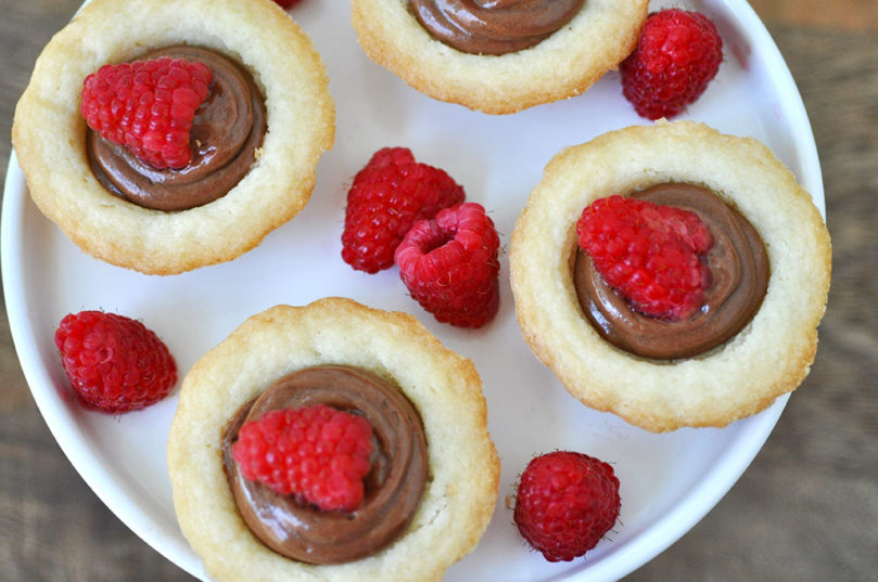 Recipe for Mini Nutella Pies + Video • Happy Family Blog