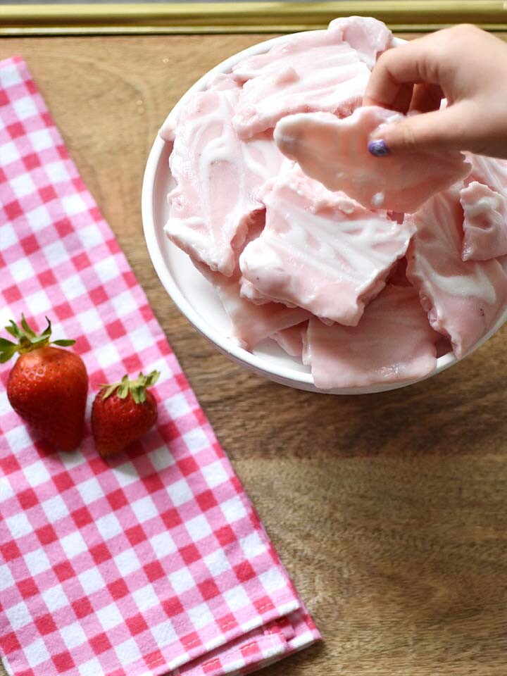 Recipe Strawberry Yogurt Bark