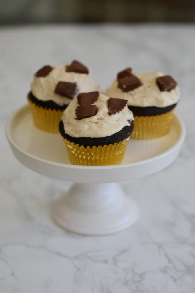 Recipe for Chocolate and Peanut Butter Cupcakes