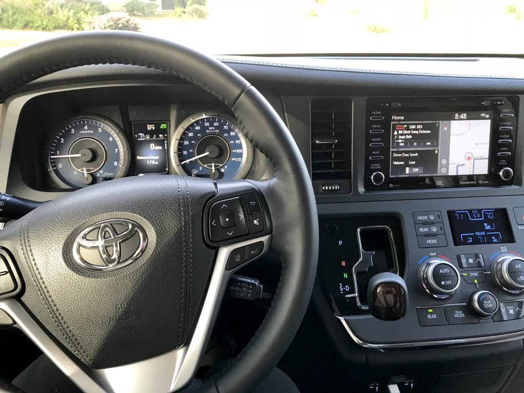 Minivan vs. SUV, Toyota Sienna Interior, Toyota Sienna 2019, Toyota Sienna, Toyota Sienna Price