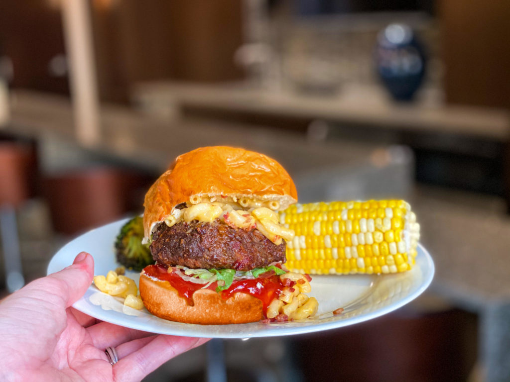 The Ultimate Mac and Cheese Burger + Art of the Burger Contest